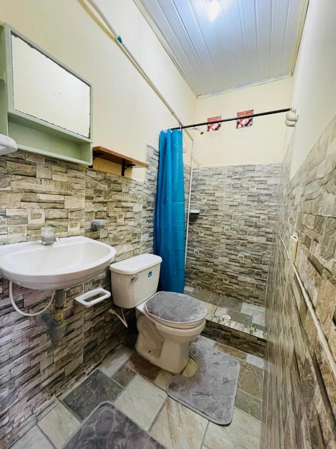 Apartamentos Cerca Al Aeropuerto Летисия Екстериор снимка